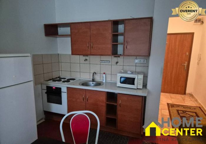 Reality PREDAJ : GARSÓNKA S BALKÓNOM NA VII. SÍDLISKU, KOMÁRNO