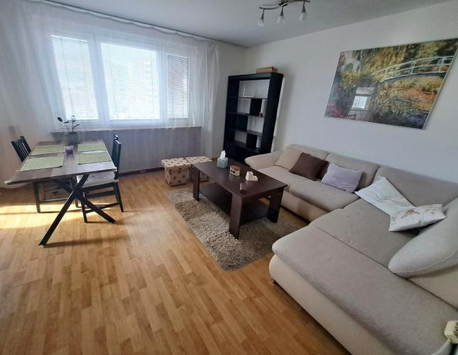 Reality Prenájom 3i zar. bytu na Hlavnej ul. v centre Šamorína