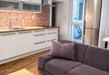 Reality Prenájom 3-izb.byt,85m2, loggia, parkovnie, Bratislava-Staré Mesto