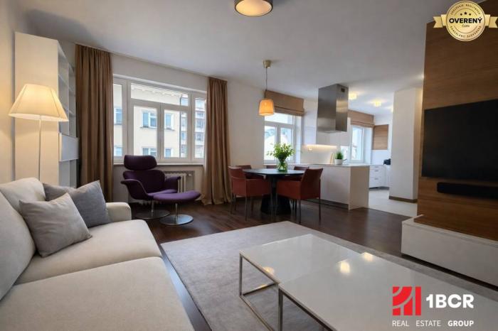 Reality ELEGANTNÝ 2-IZBOVÝ BYT, ABSOLÚTNE CENTRUM, GRÖSSLINGOVA UL.