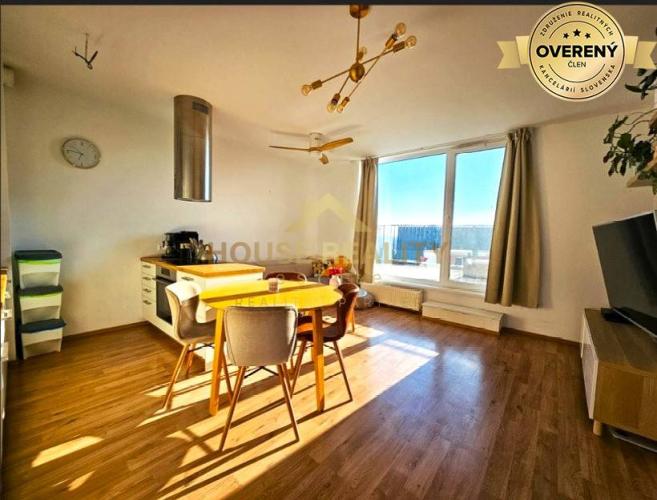 Reality Prenájom 3 izbový byt s terasou, Nový Ružinov, Bratislava II. Ružínov