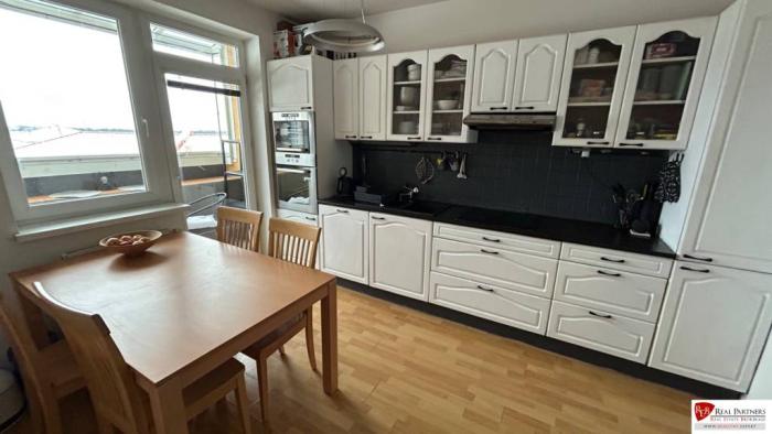 Reality REB.SK Predaj 2i bytu s potenciálom 3i a loggiou | 63 m² | Most pri BA