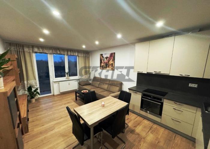 Reality Na prenájom 3 izb.  byt ul. Radarová ul. - Ružinov