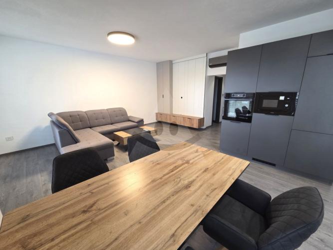 Reality 3-izbový byt byt, Nové Zámky, Západ, Andovská (čísla 109 - 147)