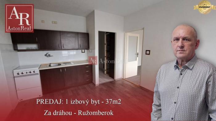Reality PREDAJ: 1 izbový byt - 37m2, s loggiou, Ružomberok - Za dráhou