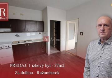Reality PREDAJ: 1 izbový byt - 37m2, s loggiou, Ružomberok - Za dráhou