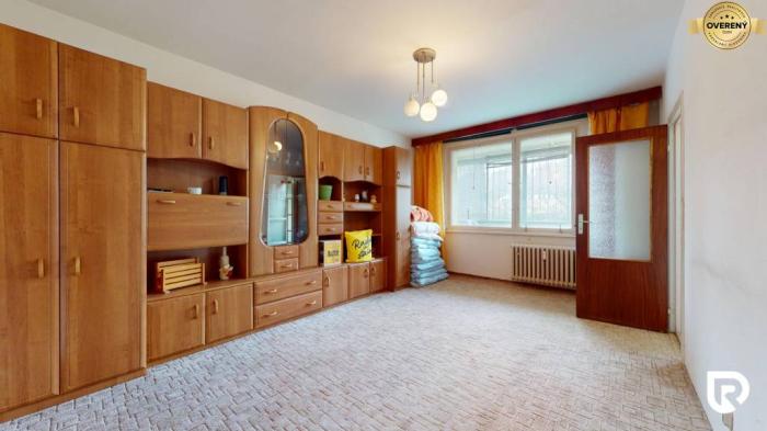 Reality RADO I 2 IZBOVY BYT s loggiou I Adámiho ul. KARLOVA VES