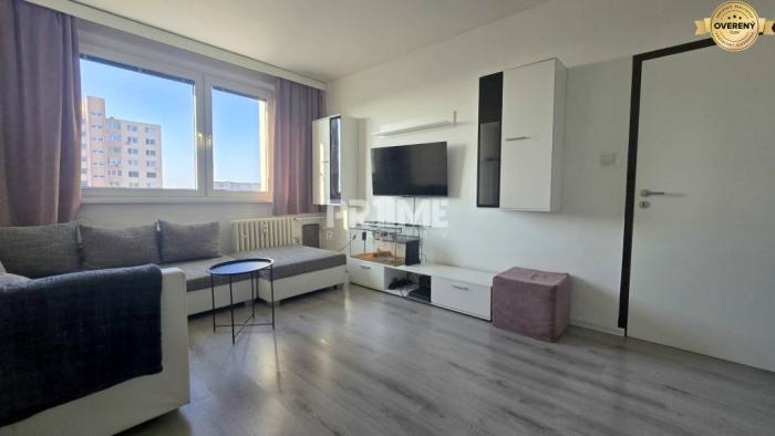 Reality Príjemný 1i byt - výborná vybavenosť priamo okolí, Hlavná ul., Stupava