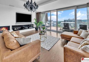 Reality Predaj, Luxusný 4 izbový byt, 180 m2 + 25 m2, Condominium Renaissance