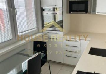 Reality Prenájom 2 izbový byt s lodžiou, Tranovského ulica, BA IV. Dúbravka