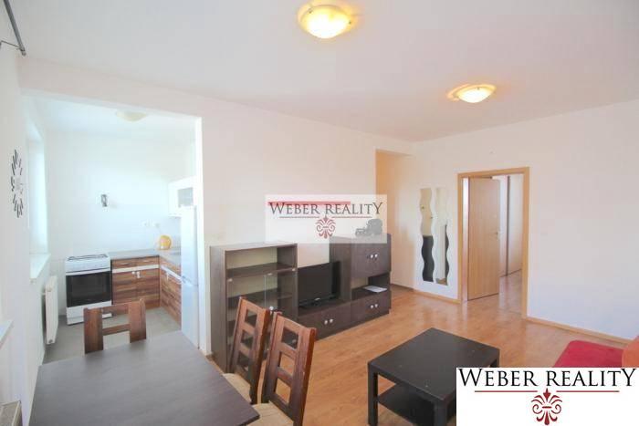 Reality 2-izb. kompl.zariadený byt v nadstavbe Trnávka ul.Banšelová, vrátane E