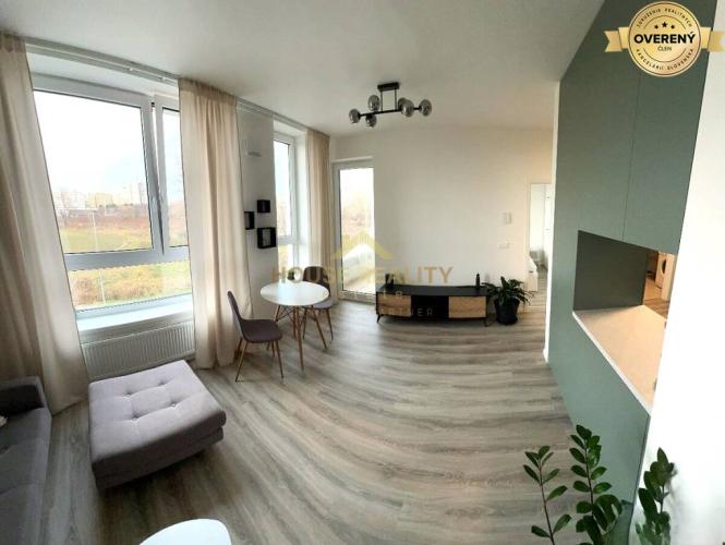 Reality Prenájom štýlový 2 izbový byt, Labutia ulica, Bratislava V. Petržalka