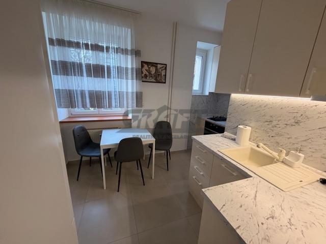 Reality Na prenájom 1-izbový byt Osadná ul. v BA