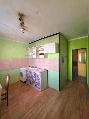 Reality Priestranný 2-izbový byt s potenciálom zmeny dispozície- Šaca