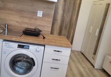 Reality ✨ Štýlová garsónka v novostavbe – Bratislava, Vrakuňa (Hradská