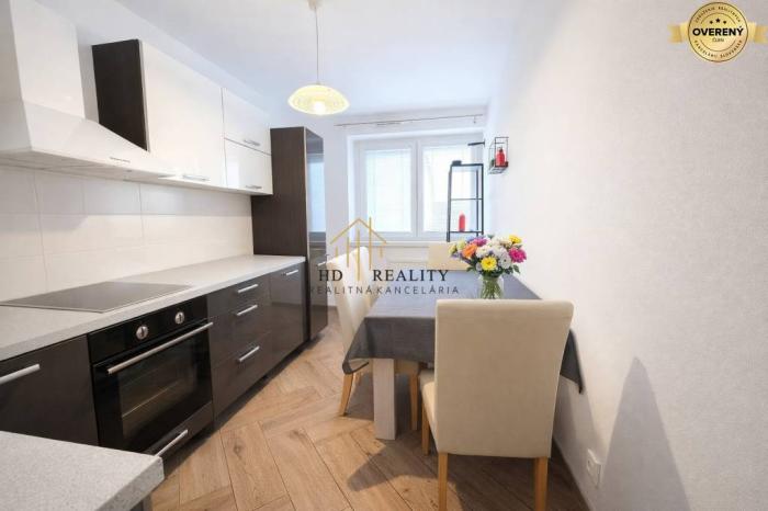 Reality HD REALITY, prenájom trojizbového bytu v Banskej Bystrici- Sídlisko