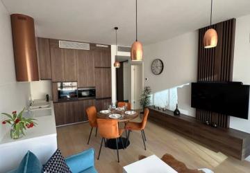 Reality Prenájom 2-izbový byt, 51m2,loggia, SKY PARK, veža I.