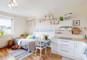 Reality Slnečný 1-izbový byt s balkónom a parkovaním, Dlhá ulica, Stupava