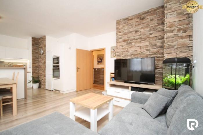 Reality RADO | 3i byt 86m2 + záhrada + garáž s podkrovím, Melčice-Lieskové