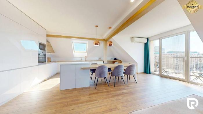 Reality RentHub | moderný | podkrovný | 4-izbový | Vajnorská |