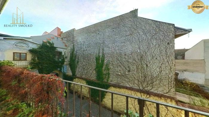 Reality EXKLUZÍVNE: Priestranný 2-izbový byt priamo v centre Prešova – Ideálne