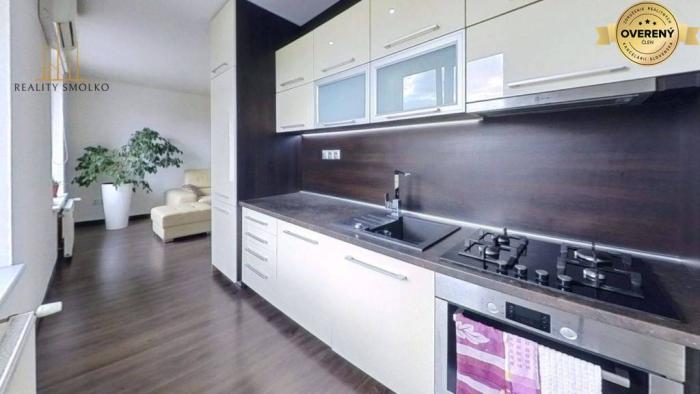 Reality Prenájom 2-izbový luxusný byt v centre mesta Humenné