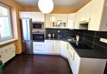 Reality ***REZERVOVANÉ*** PRENÁJOM 2i, 56 m², PREŠOV- KOMENSKÉHO