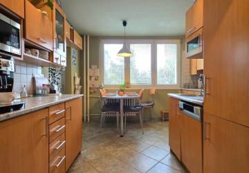 Reality Priestranný 4-izbový byt, 84m2 + loggia – Terasa, Šafárikova trieda