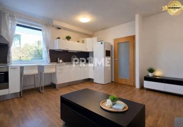 Reality Slnečný 2i byt s loggiou, garáž, pivnica, novostavba, Stromová-Kramáre