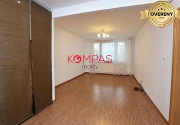 Reality VEĽKÝ 3-IZB.BYT PO KOMPLETNEJ REKONŠTRUKCII S VÝBORNOU DISPOZÍCIOU, ZV