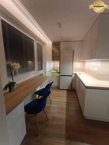 Reality Pekný 2 izbový byt po rekonštrukcii na sidlisku Východ