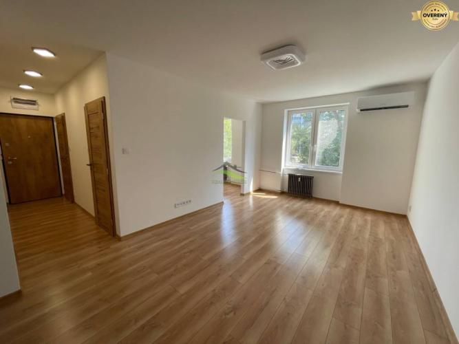 Reality Tehlový 3 izbový byt na ul Prof. Hlavača v Michalovciach