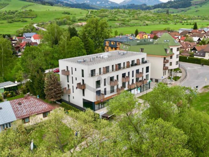 Reality 5 a viac-izbový byt byt, Bešeňová