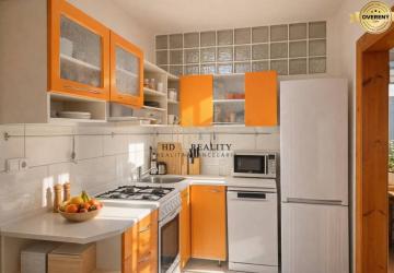 Reality HD REALITY, prenájom, 3- izbový byt na Nábreží.