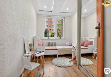 Reality RADO | NA PREDAJ 3 izbový byt Nové Mesto nad Váhom – 65 m2 + balkón