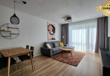 Reality Nový priestranný 3iz. byt s klimatizáciou, balkónom a parkovaním.