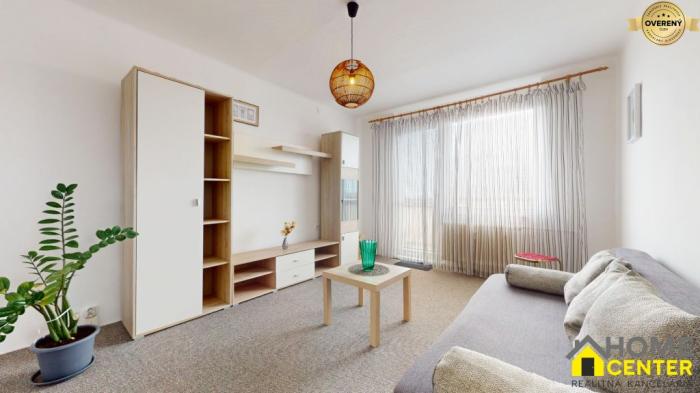 Reality NA PRENÁJOM ZARIADENÝ 2 IZBOVÝ BYT S BALKÓNMI A KRÁSNYM VÝHĽADOM