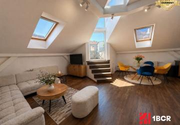 Reality VÝNIMOČNÝ 3-IZBOVÝ BYT S TERASOU | BRATISLAVA – STARÉ MESTO