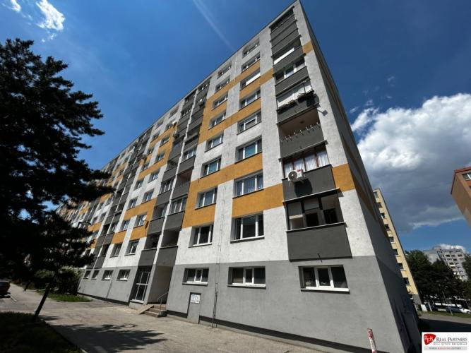 Reality REB.SK Predaj 3-Izbový byt v pôvodnom stave Bratislava Petržalka