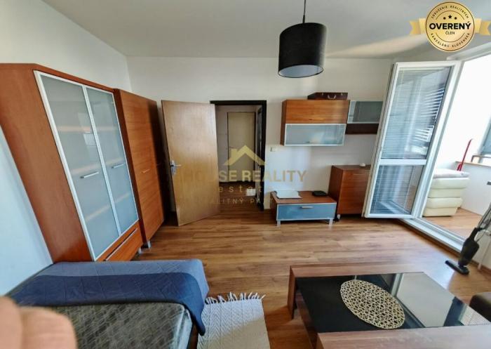 Reality Prenájom veľký 1 izbový byt Martinčekova ulica, Bratislava II. Ružinov