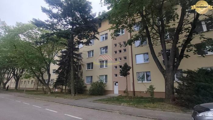 Reality Predaj práve dokončeného 4i bytu na Exnárovej