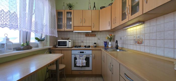 Reality PNORF – zariadený 2i byt, loggia, 2x pivnica, centrum – ul. Za Poštou