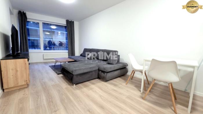 Reality U NÁS !!! MODERNÝ 2i,NOVOSTAVBA, LOGGIA, Slnečnice UNIQ, Fialova ulica