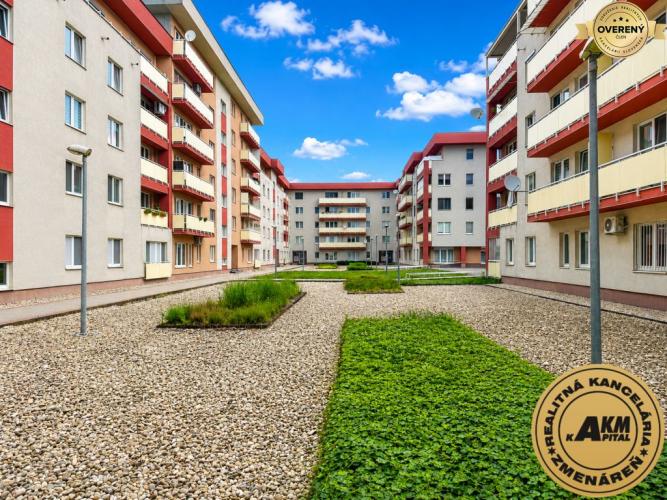 Reality 3 izbový byt 90m²  2 x balkón  Banská Bystrica CENTRUM
