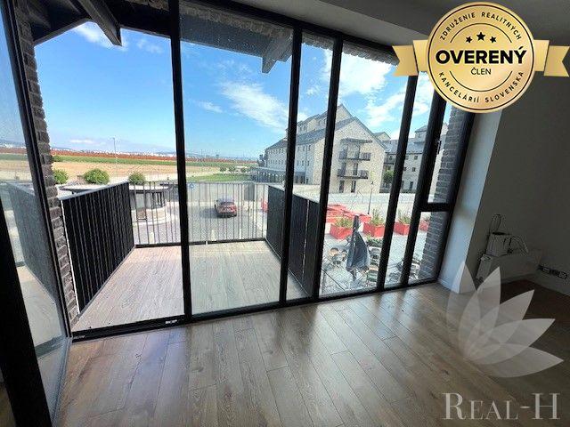 Reality PREDAJ VEĽKORYSÝ 2 IZBOVÝ BYT NOVOSTAVBA DESINGN CENTER