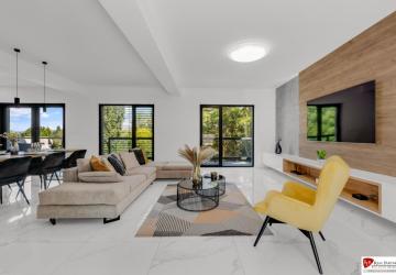 Reality Na predaj nádherný 4 izbový luxusný byt,176 m2 + terasy 55 m2,2 garáž.