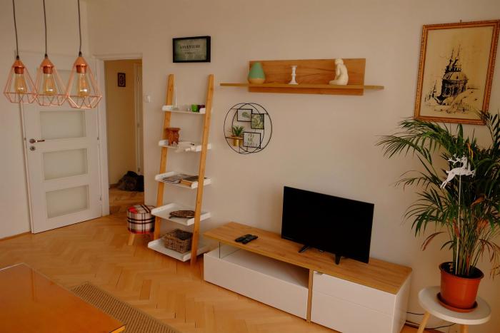 Reality 2-izbový byt byt, Bratislava, Nové Mesto, Vajnorská