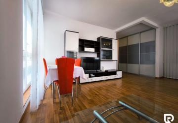 Reality RentHub | 3i byt | Priestranný | Parkovanie | Karlova Ves