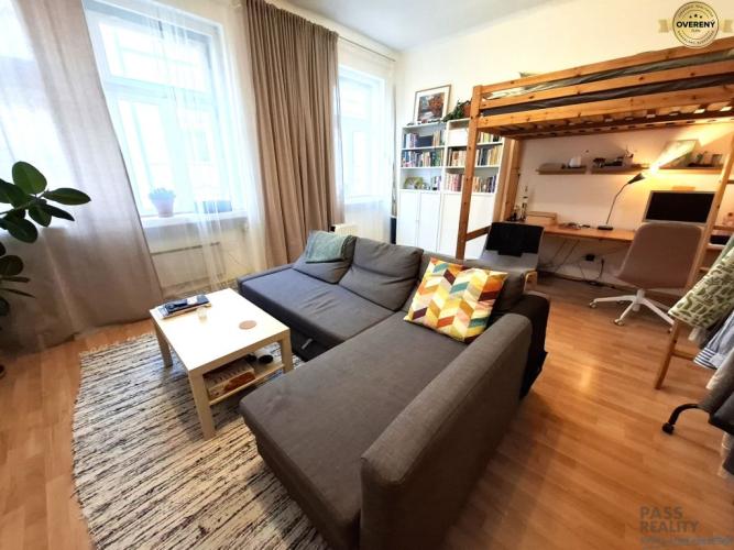 Reality BEZ PROVÍZIE-Prenájom 1i (43 m2), BA-STARÉ MESTO, Konventná ul