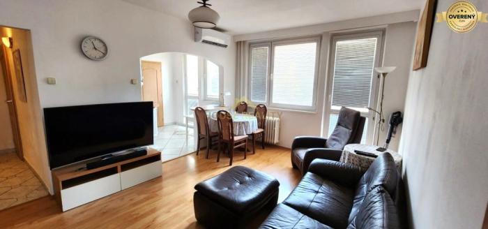 Reality Prenájom pekný 2,5 izbový byt, Kafendova ulica, Bratislava III. Rača